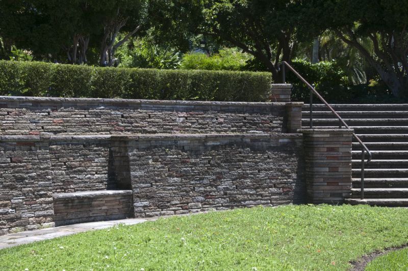 Stone Retaining Wall Service detail